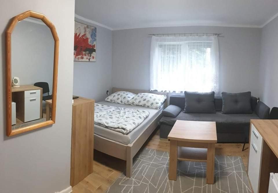Appartement Wczasy U Miry à Mielno  Chambre photo
